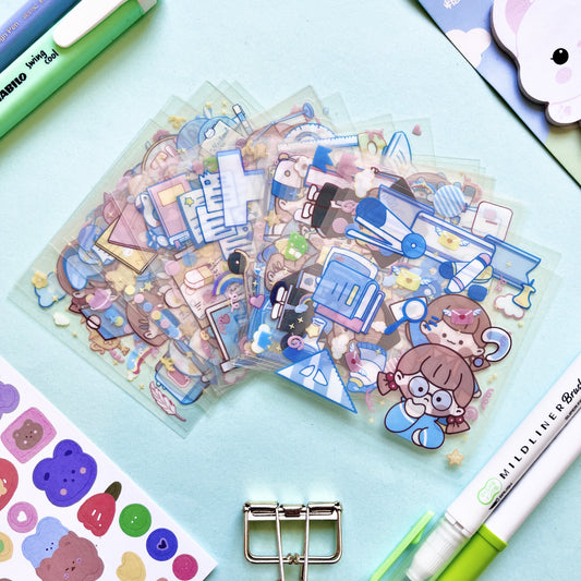 Set de Stickers Troquelados – Kawaii Escolar (25 planchitas) 🎒📘✨
