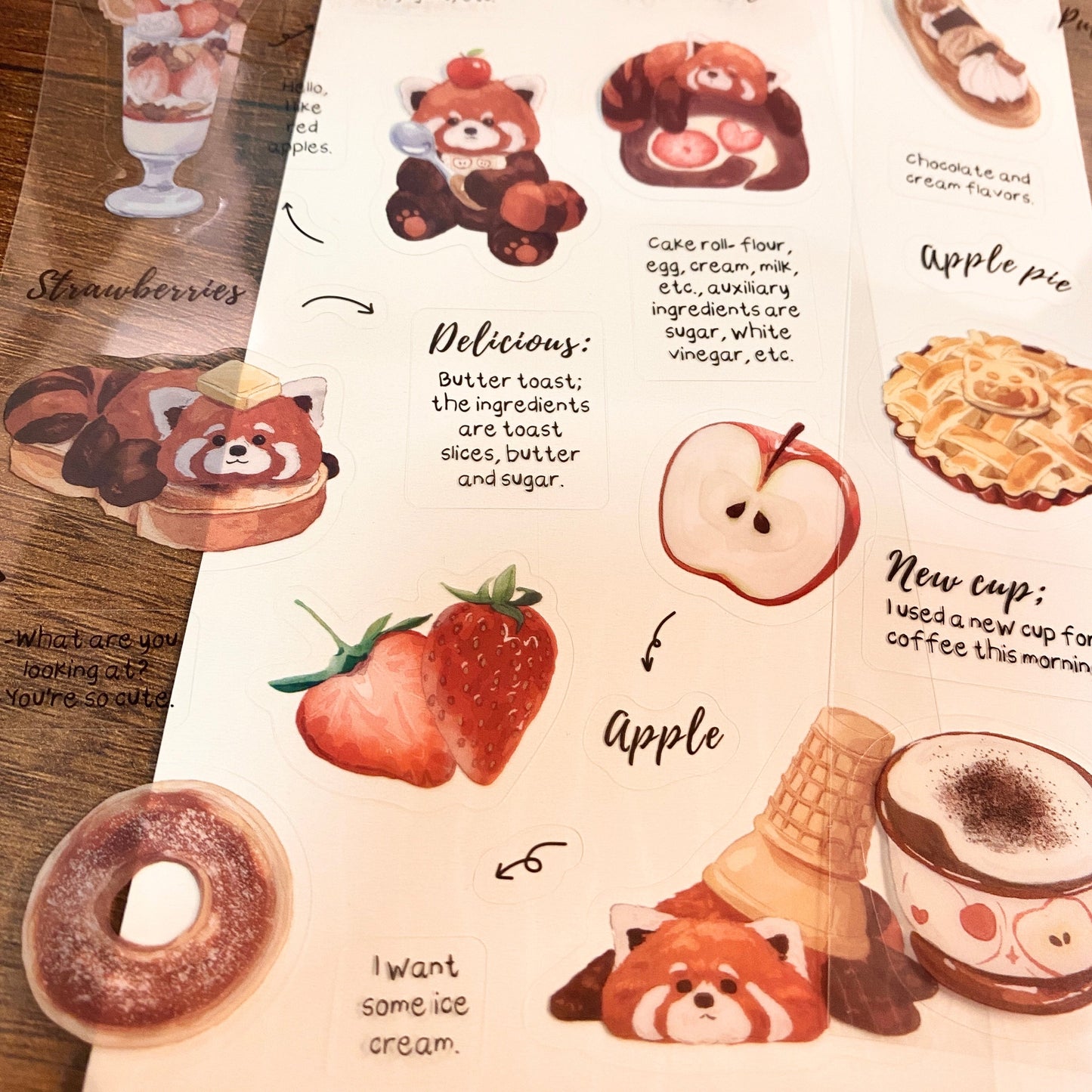 Set de Stickers PET – Sweet Raccoon (2 planchas) 🍎🍩✨