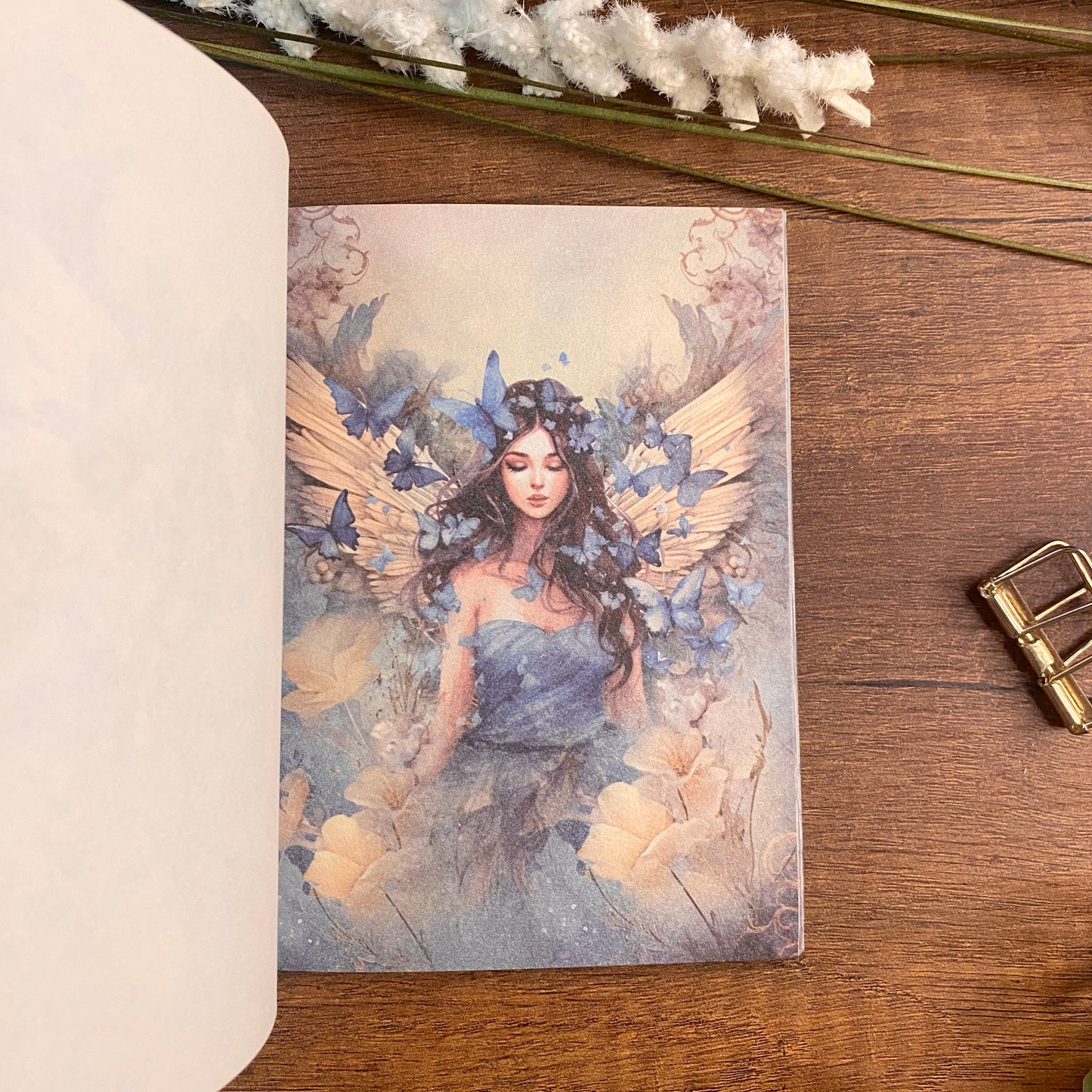 Libro de Papel Decorativo – Damas & Hadas Vintage (30 hojas) 🧚‍♀️📜✨