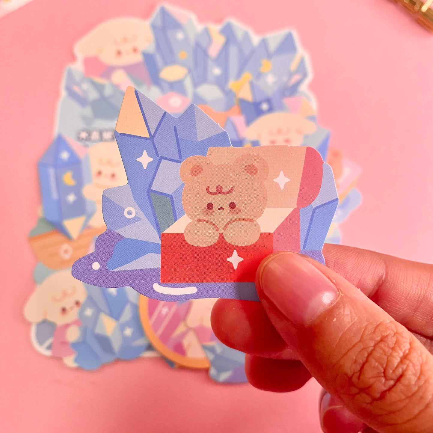 Set de Stickers – Osito & Cristales Mágicos (15 piezas) 🐻✨