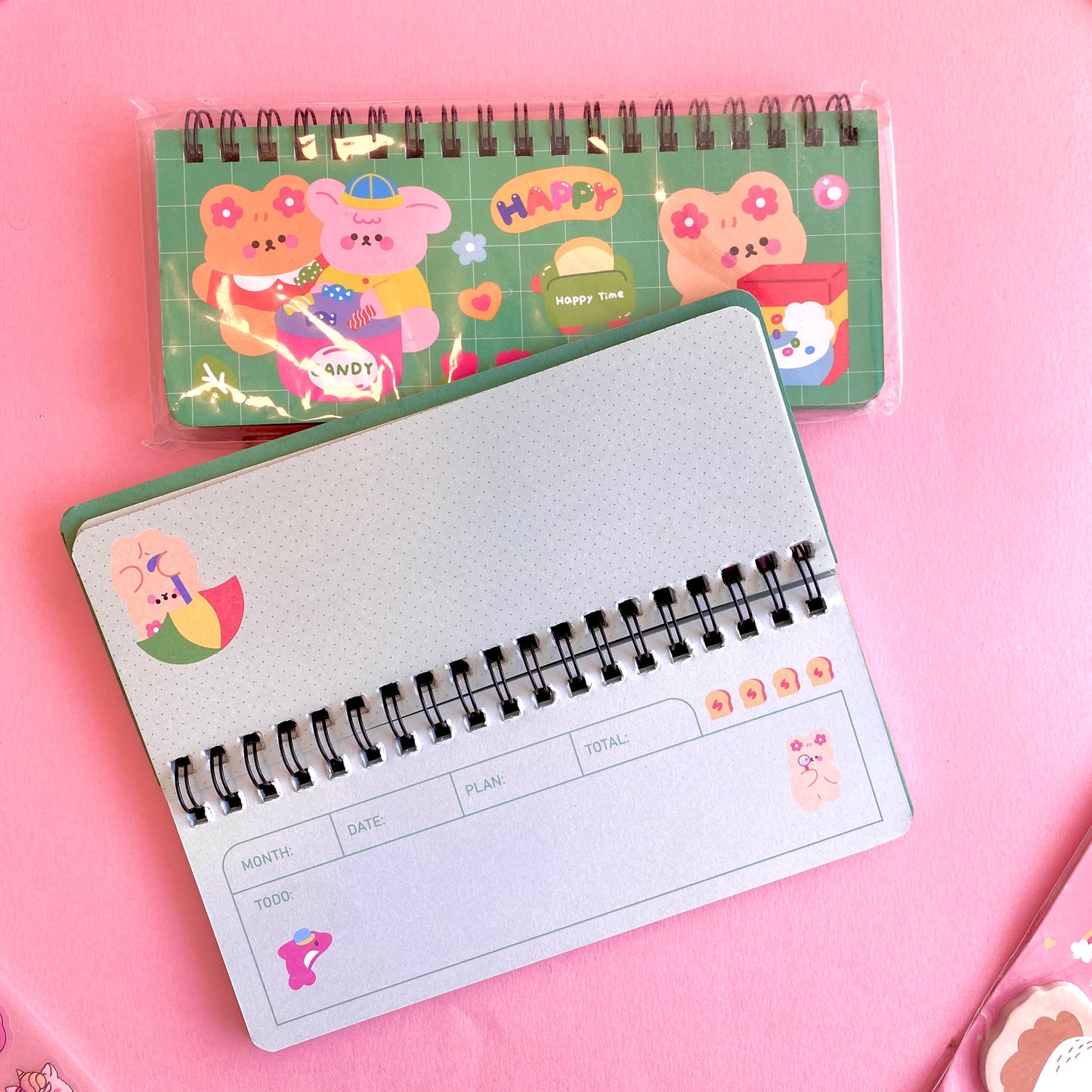 Planner Anillado Kawaii – Ositos & Verde Encantado 📖🐻✨